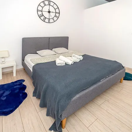 Host Lofty Tymienieckiego Łódź