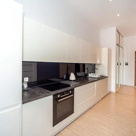 Host Lofty Tymienieckiego Apartament *