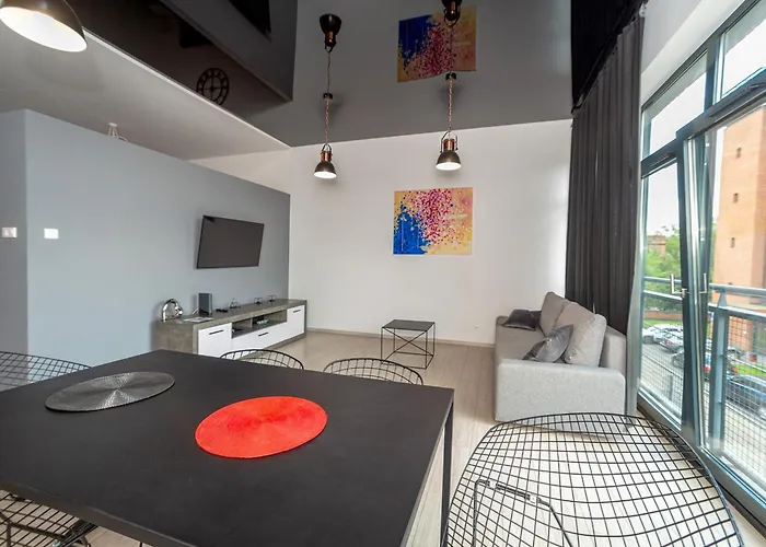 Host Lofty Tymienieckiego Апартаменты