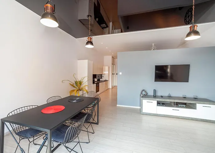 Host Lofty Tymienieckiego דירה לודז'